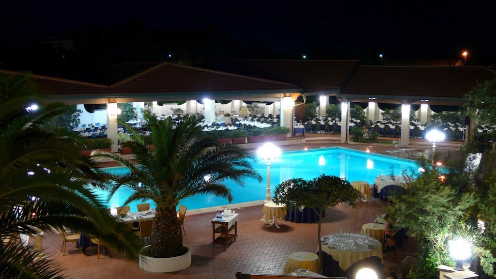 Hotel Residence Il Gabbiano ชิโรมารีนา ภายนอก รูปภาพ
