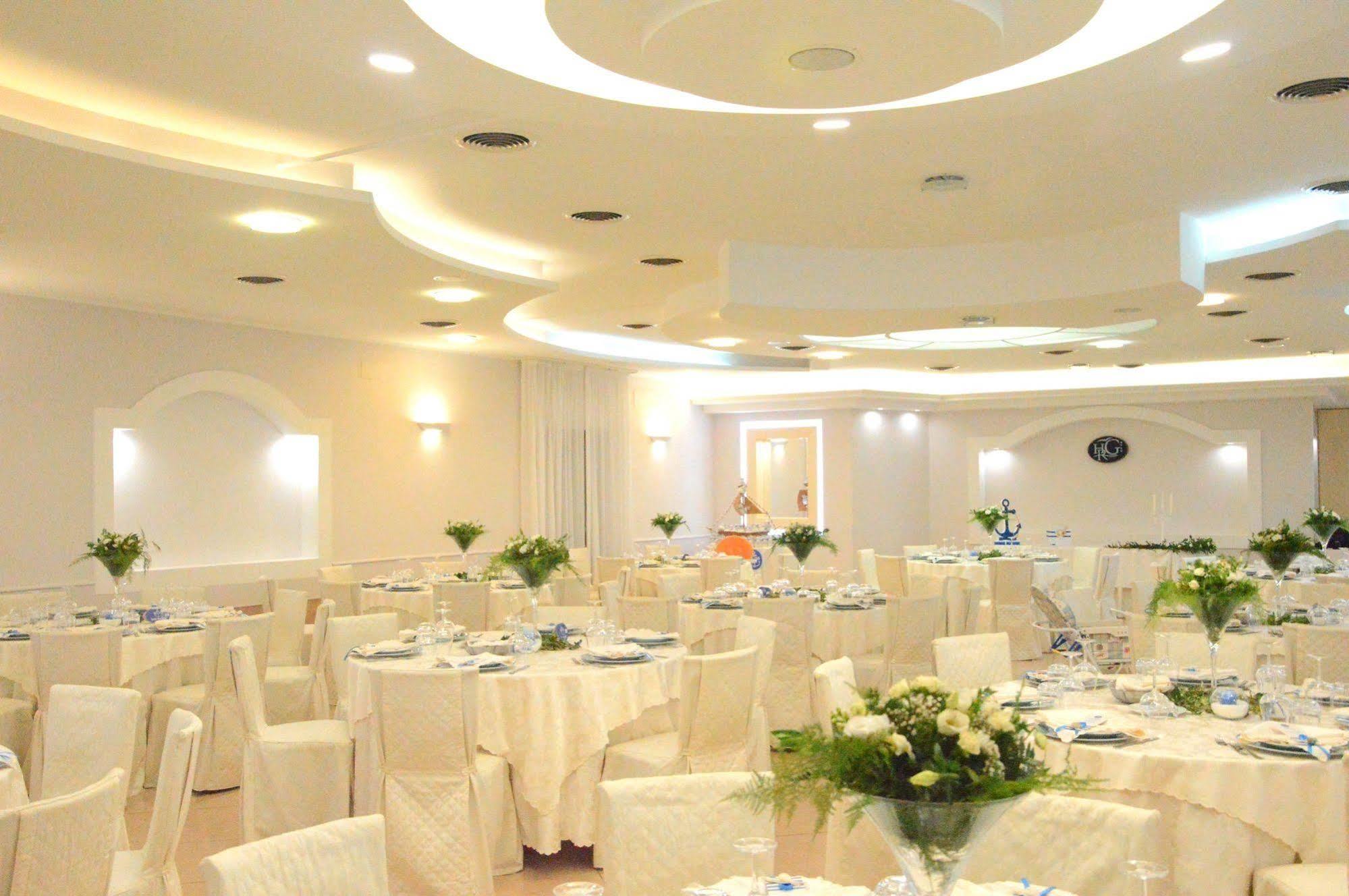 Hotel Residence Il Gabbiano ชิโรมารีนา ภายนอก รูปภาพ