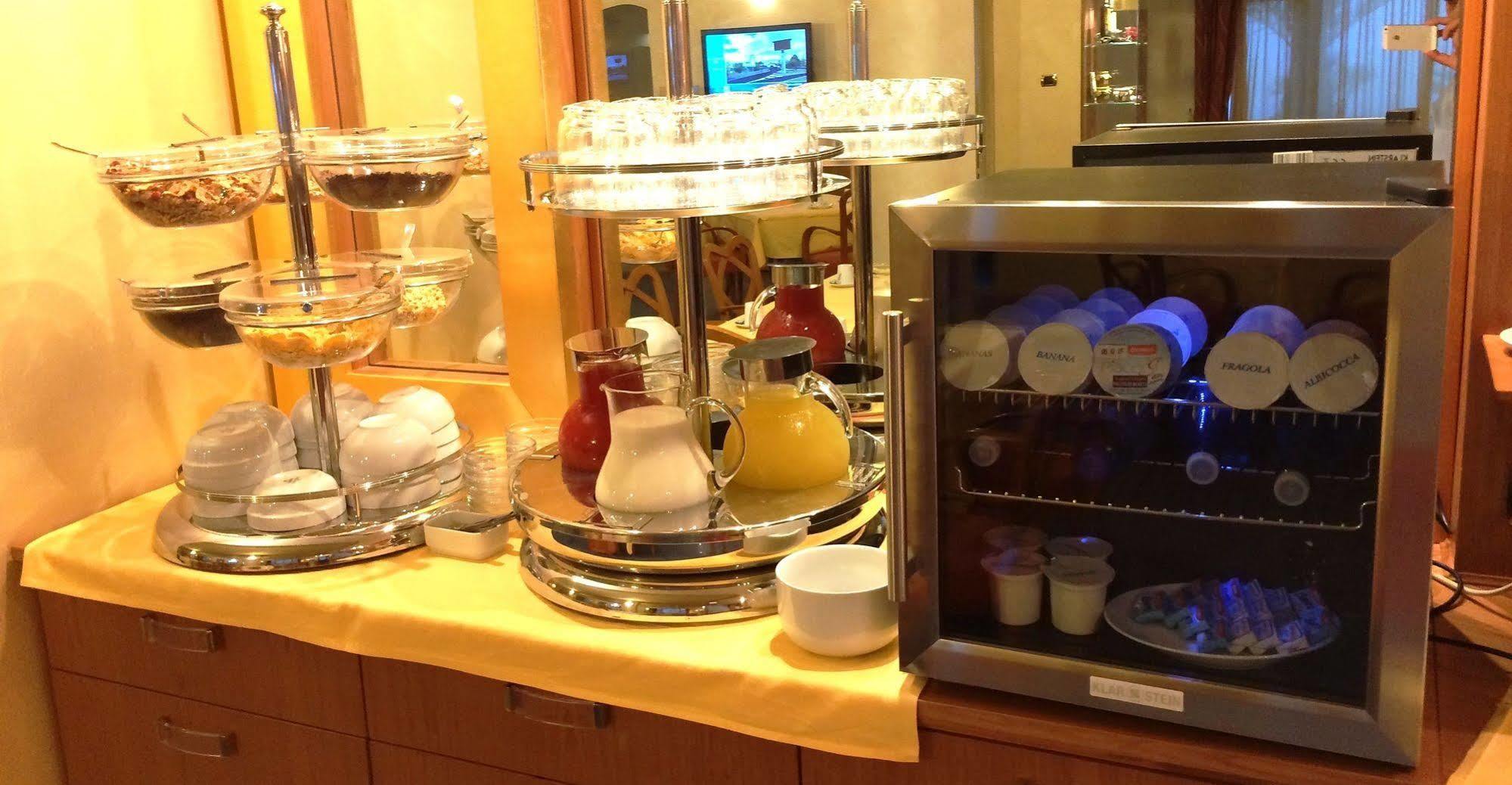 Hotel Residence Il Gabbiano ชิโรมารีนา ภายนอก รูปภาพ
